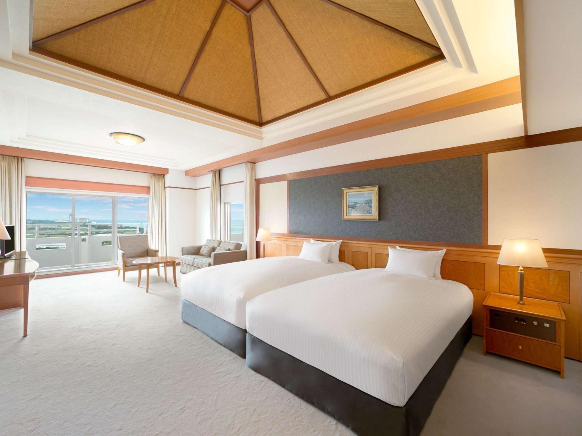 Grand Mercure Okinawa Cape Zanpa Resort Yomitan Exterior foto