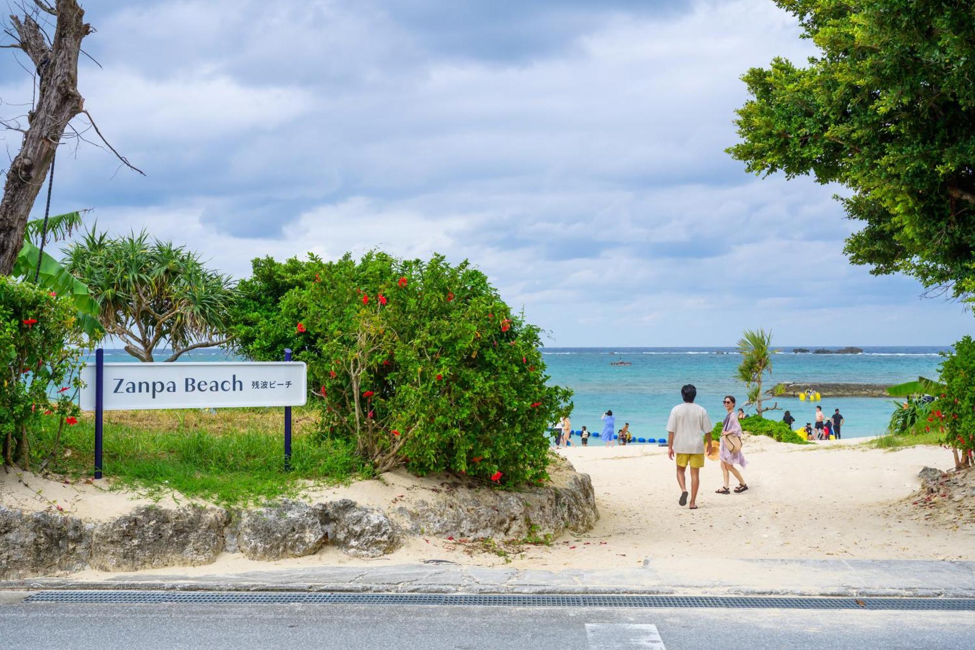 Grand Mercure Okinawa Cape Zanpa Resort Yomitan Exterior foto